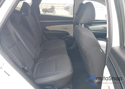 2022 Hyundai Tucson Sel z USA, uszkodzony, nr VIN 5NMJB3AE7NH082889